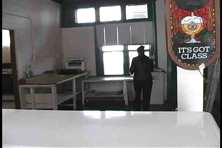 ../Images/store in1.jpg